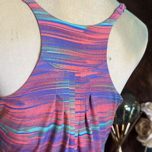 REI tank top 12 (UB) - Picture 5 of 6